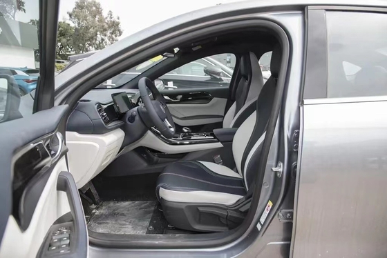 55km Electric BYD Qin Plug-in Hybrid The Perfect Solution for Your Compact Car Needs